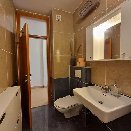 With Parking Space Privlaka, Zadar - 23190 Апартаменты